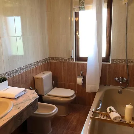 Rural El Vedal Hotel Muelas del Pan