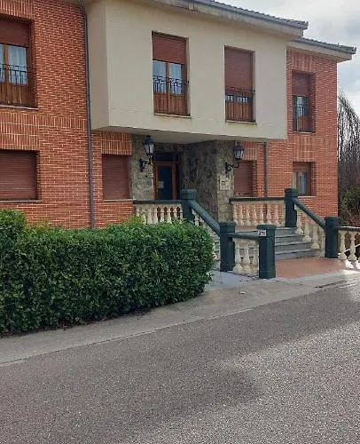 Hotel Rural El Vedal 3*